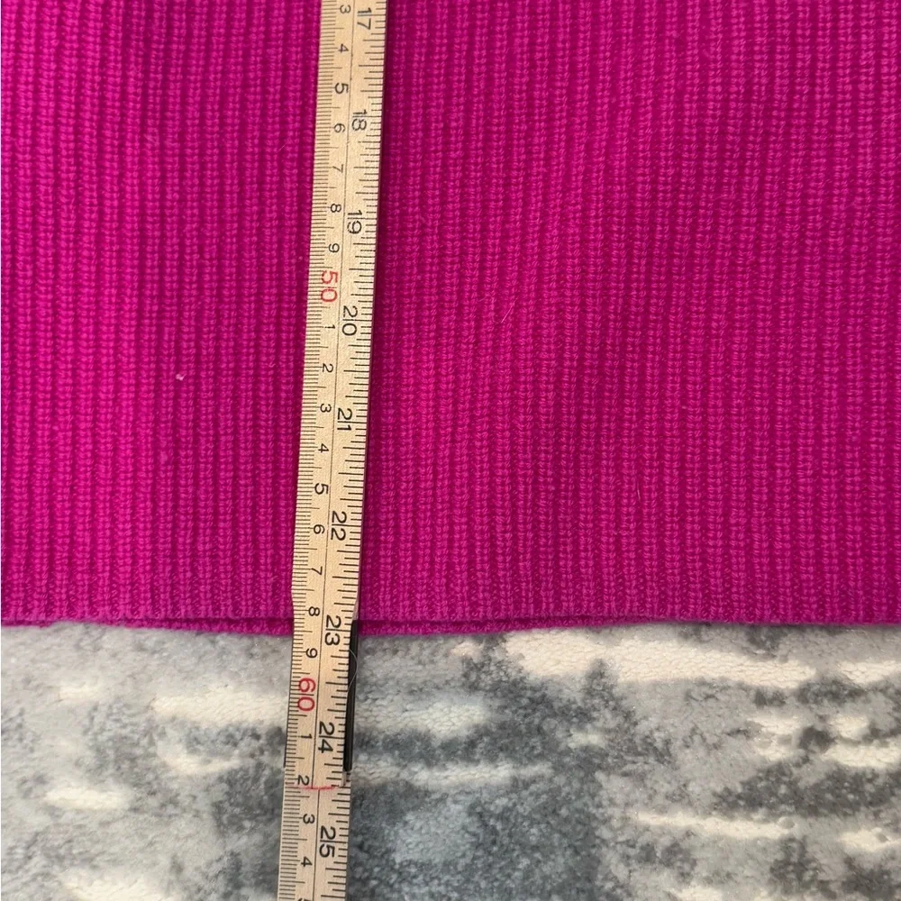 Athleta Wool Cashmere Aspen Turtleneck Sweater in electric fuschia, sz M, GUC